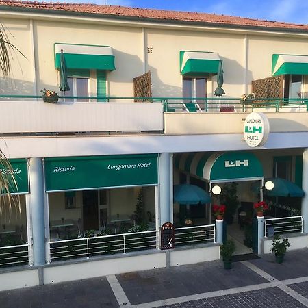 Lungomare Hotel Марина-ди-Чечина Экстерьер фото