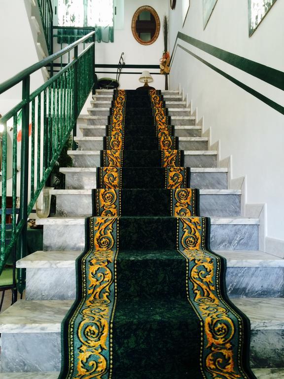 Lungomare Hotel Марина-ди-Чечина Экстерьер фото